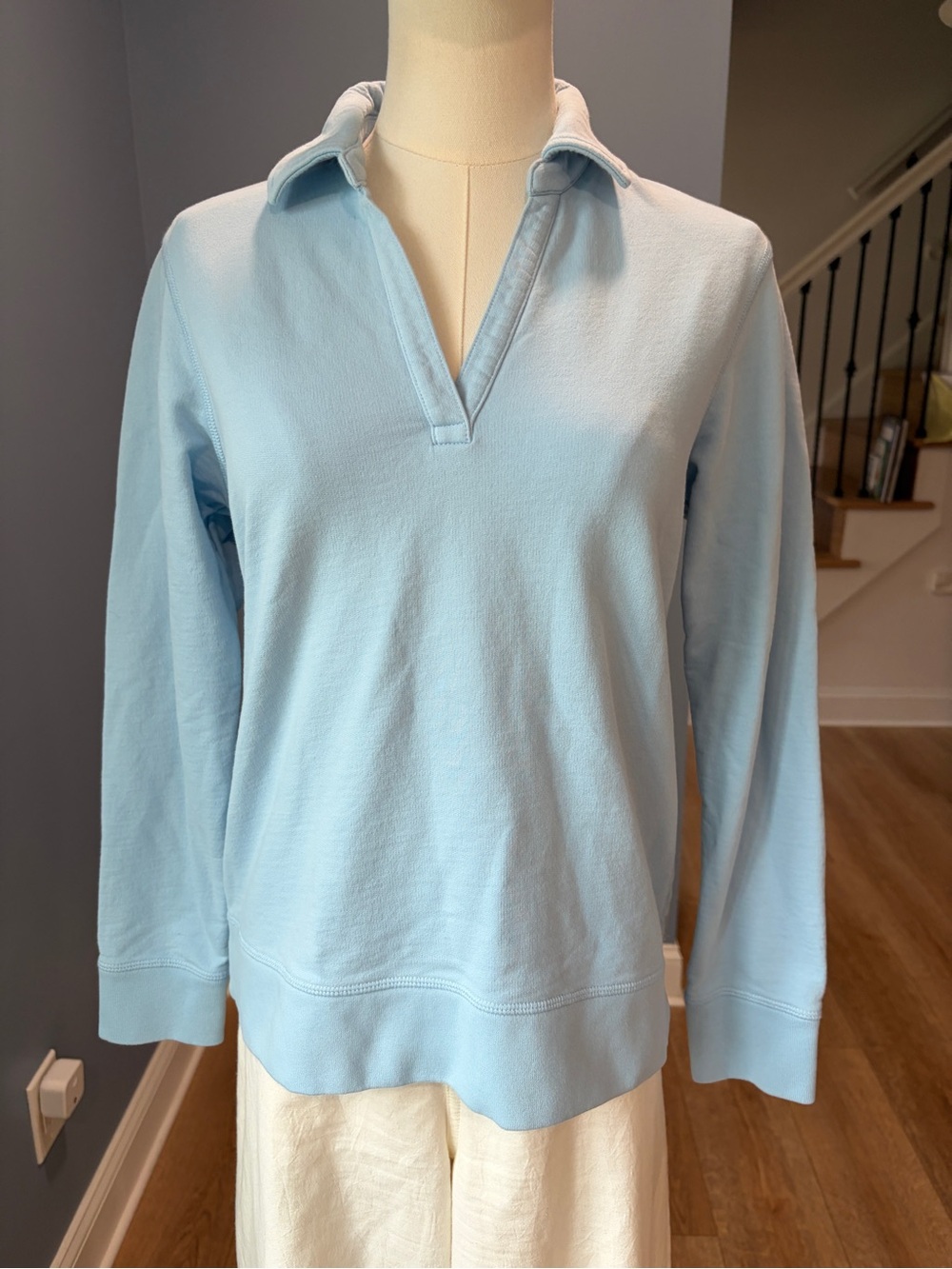 Renwick Light Blue Cotton Collared Pullover Sweatshirt XS